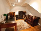 https://images.listonce.com.au/custom/160x/listings/2e-wilton-grove-elwood-vic-3184/764/01793764_img_05.jpg?Z9sfPlG3W3c