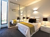 https://images.listonce.com.au/custom/160x/listings/2e-wilton-grove-elwood-vic-3184/764/01793764_img_06.jpg?0M2Aja6AIs4