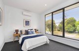 https://images.listonce.com.au/custom/160x/listings/2f-almer-avenue-blackburn-vic-3130/939/01814939_img_09.jpg?500BEFywlQA