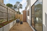 https://images.listonce.com.au/custom/160x/listings/3-613-nicholas-street-lilydale-vic-3140/291/01520291_img_12.jpg?j8Q-yVAhuy0