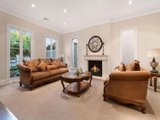 https://images.listonce.com.au/custom/160x/listings/3-a-i-f-street-balwyn-vic-3103/256/01684256_img_02.jpg?tBhTBypUwi4