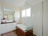 https://images.listonce.com.au/custom/160x/listings/3-access-road-mont-albert-north-vic-3129/862/01743862_img_07.jpg?93tedH4pEMs