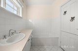 https://images.listonce.com.au/custom/160x/listings/3-airedale-avenue-hawthorn-east-vic-3123/660/01950660_img_13.jpg?-LWjaWsWe6M