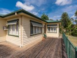 https://images.listonce.com.au/custom/160x/listings/3-akarana-road-chirnside-park-vic-3116/075/01524075_img_06.jpg?YiuDsYxNt4s