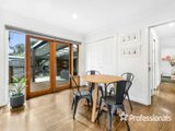 https://images.listonce.com.au/custom/160x/listings/3-anaba-court-mooroolbark-vic-3138/892/01525892_img_03.jpg?gWJ8VicUD38