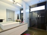 https://images.listonce.com.au/custom/160x/listings/3-anchor-lane-torquay-vic-3228/820/01699820_img_09.jpg?lFJ_iBW-veM