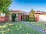 https://images.listonce.com.au/custom/160x/listings/3-anzac-avenue-yarra-glen-vic-3775/538/01529538_img_01.jpg?gElA9hWfi9Y