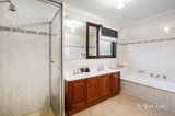 https://images.listonce.com.au/custom/160x/listings/3-apple-blossom-court-templestowe-vic-3106/329/01947329_img_13.jpg?ICm2l0TgBRg