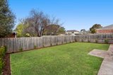 https://images.listonce.com.au/custom/160x/listings/3-argun-court-lara-vic-3212/782/01095782_img_11.jpg?7t8EOk6YjjY