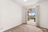 https://images.listonce.com.au/custom/160x/listings/3-ash-court-waurn-ponds-vic-3216/590/01907590_img_09.jpg?UWyCrfQwk10