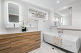 https://images.listonce.com.au/custom/160x/listings/3-ashley-close-wheelers-hill-vic-3150/543/01452543_img_08.jpg?1bgYvSIBTS8