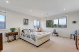 https://images.listonce.com.au/custom/160x/listings/3-aumann-drive-templestowe-vic-3106/776/00311776_img_08.jpg?SudMFPL4gp4