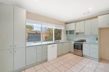 https://images.listonce.com.au/custom/160x/listings/3-avocet-street-doncaster-east-vic-3109/488/01979488_img_04.jpg?isHSRwRwWic