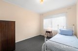https://images.listonce.com.au/custom/160x/listings/3-avocet-street-doncaster-east-vic-3109/488/01979488_img_07.jpg?4p0V_zvpzb8