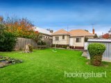 https://images.listonce.com.au/custom/160x/listings/3-ayr-street-blackburn-south-vic-3130/922/01684922_img_11.jpg?dbitD4HxTgY