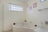 https://images.listonce.com.au/custom/160x/listings/3-barry-road-burwood-east-vic-3151/061/00145061_img_06.jpg?TVbBSYJg7LQ