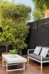 https://images.listonce.com.au/custom/160x/listings/3-barry-street-northcote-vic-3070/206/01604206_img_11.jpg?xExeMvMKk_c