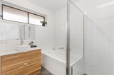 https://images.listonce.com.au/custom/160x/listings/3-barton-street-kyneton-vic-3444/579/01120579_img_08.jpg?kkxUlXGKM5g