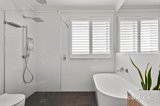 https://images.listonce.com.au/custom/160x/listings/3-bates-drive-williamstown-vic-3016/737/01985737_img_14.jpg?GYGLApB1jEE