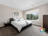 https://images.listonce.com.au/custom/160x/listings/3-bellara-drive-mooroolbark-vic-3138/563/01525563_img_09.jpg?P8XKL1uXtJ4