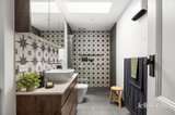 https://images.listonce.com.au/custom/160x/listings/3-bevan-street-albert-park-vic-3206/254/01980254_img_11.jpg?bosUtO5nZSg