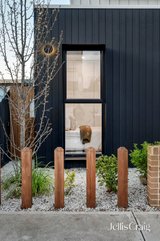 https://images.listonce.com.au/custom/160x/listings/3-bezzell-street-brunswick-vic-3056/200/01801200_img_22.jpg?cHzLkgHY_hM