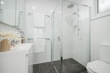 https://images.listonce.com.au/custom/160x/listings/3-birralee-street-mount-waverley-vic-3149/190/01815190_img_08.jpg?nsYy6634CQI