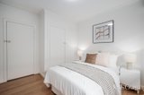https://images.listonce.com.au/custom/160x/listings/3-birralee-street-mount-waverley-vic-3149/190/01815190_img_09.jpg?9Nmg98qHmwU