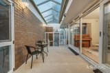 https://images.listonce.com.au/custom/160x/listings/3-birralee-street-mount-waverley-vic-3149/190/01815190_img_11.jpg?Xqz3JPSmkbc