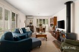 https://images.listonce.com.au/custom/160x/listings/3-blackwood-close-eltham-north-vic-3095/359/01916359_img_03.jpg?h-AMnNKqXSo