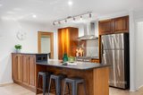 https://images.listonce.com.au/custom/160x/listings/3-blake-court-scoresby-vic-3179/224/01196224_img_04.jpg?mO_AYfrD2C0