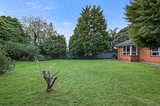 https://images.listonce.com.au/custom/160x/listings/3-boriska-court-glen-waverley-vic-3150/103/01662103_img_02.jpg?TgjCVFQglQY