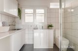 https://images.listonce.com.au/custom/160x/listings/3-bradley-avenue-thornbury-vic-3071/342/01771342_img_13.jpg?YyU04jm16K8