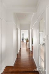 https://images.listonce.com.au/custom/160x/listings/3-bradley-avenue-thornbury-vic-3071/342/01771342_img_18.jpg?yi_cDusyb58