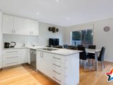 https://images.listonce.com.au/custom/160x/listings/3-campbell-street-mooroolbark-vic-3138/352/01526352_img_06.jpg?IzmcpQPIWIs