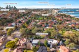 https://images.listonce.com.au/custom/160x/listings/3-centre-avenue-port-melbourne-vic-3207/958/01912958_img_02.jpg?M0Z-DuRkmEU