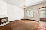 https://images.listonce.com.au/custom/160x/listings/3-centre-avenue-port-melbourne-vic-3207/958/01912958_img_12.jpg?SnkANsRz2i0