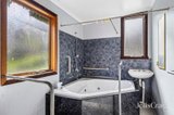 https://images.listonce.com.au/custom/160x/listings/3-chapel-street-south-maldon-vic-3463/460/01936460_img_09.jpg?KEjYifDrZhA
