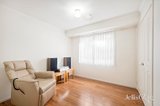 https://images.listonce.com.au/custom/160x/listings/3-chaucer-street-mooroolbark-vic-3138/085/01781085_img_09.jpg?3pDRcxDPMwk