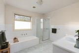 https://images.listonce.com.au/custom/160x/listings/3-cherelle-court-eltham-north-vic-3095/454/01909454_img_09.jpg?gLL5A9E02IE