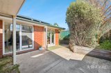 https://images.listonce.com.au/custom/160x/listings/3-church-lane-trentham-vic-3458/829/01978829_img_06.jpg?dbyK9mwebeQ