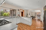 https://images.listonce.com.au/custom/160x/listings/3-civic-drive-greensborough-vic-3088/498/01938498_img_03.jpg?zeShvhANrNY