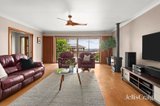 https://images.listonce.com.au/custom/160x/listings/3-civic-drive-greensborough-vic-3088/498/01938498_img_04.jpg?Ypq_rDfkeCo