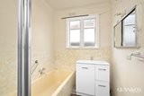 https://images.listonce.com.au/custom/160x/listings/3-cleghorn-avenue-altona-north-vic-3025/788/01612788_img_07.jpg?VYuzg6QRl5I