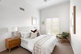 https://images.listonce.com.au/custom/160x/listings/3-coogee-place-port-melbourne-vic-3207/106/01530106_img_11.jpg?udizDGm5KfA