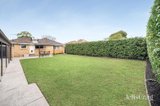 https://images.listonce.com.au/custom/160x/listings/3-cox-street-cheltenham-vic-3192/600/01912600_img_12.jpg?IHi5o2-LnJg