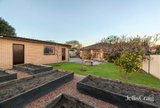 https://images.listonce.com.au/custom/160x/listings/3-curtis-avenue-mount-waverley-vic-3149/419/01983419_img_03.jpg?e3HymZAXG8c
