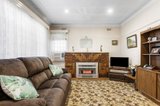 https://images.listonce.com.au/custom/160x/listings/3-dalma-avenue-castlemaine-vic-3450/026/01255026_img_05.jpg?VlpHZia-fT4