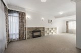 https://images.listonce.com.au/custom/160x/listings/3-darook-street-blackburn-south-vic-3130/826/00930826_img_04.jpg?-AJq7SESt6s