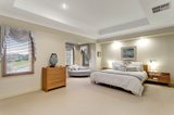 https://images.listonce.com.au/custom/160x/listings/3-delaneys-road-warranwood-vic-3134/158/00312158_img_08.jpg?35TinhPY3u4